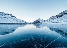 玄学源于此？齐达内现身伯纳乌观看皇马对阵曼城的比赛